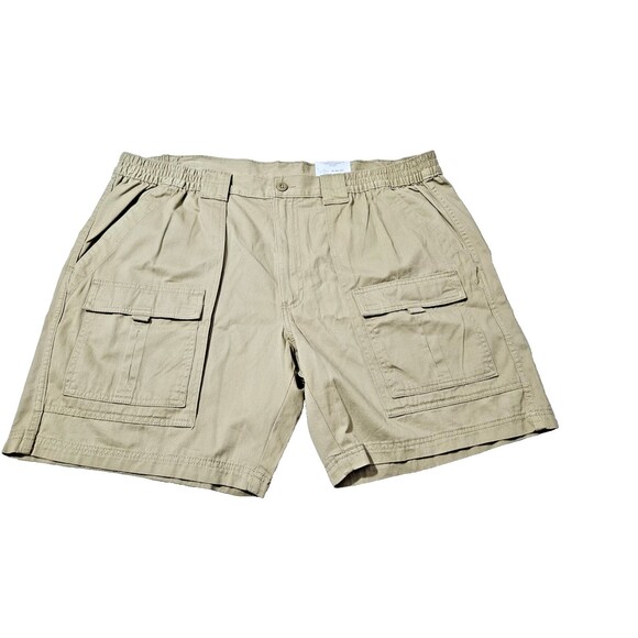 NWT St. John's Bay Men's Hiking Shorts Size 48, Khaki Elastic Waist, 9" Inseam - Picture 1 of 8